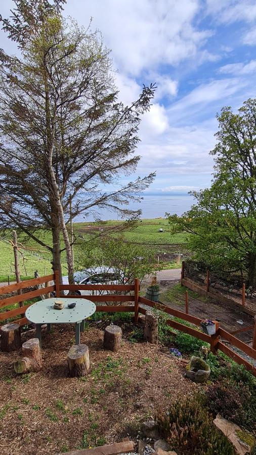 The Tall Pines Yurt Helmsdale Eksteriør bilde