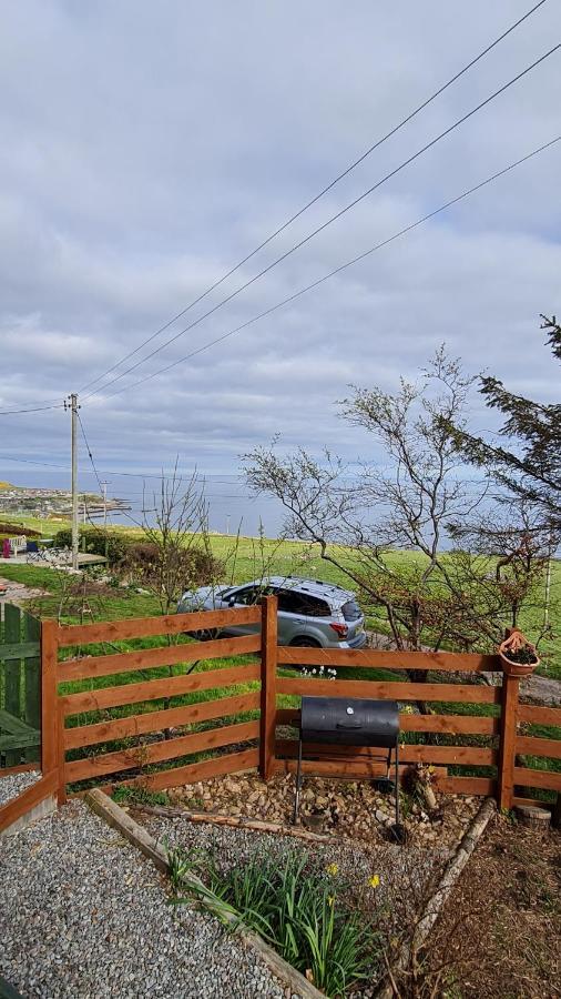 The Tall Pines Yurt Helmsdale Eksteriør bilde